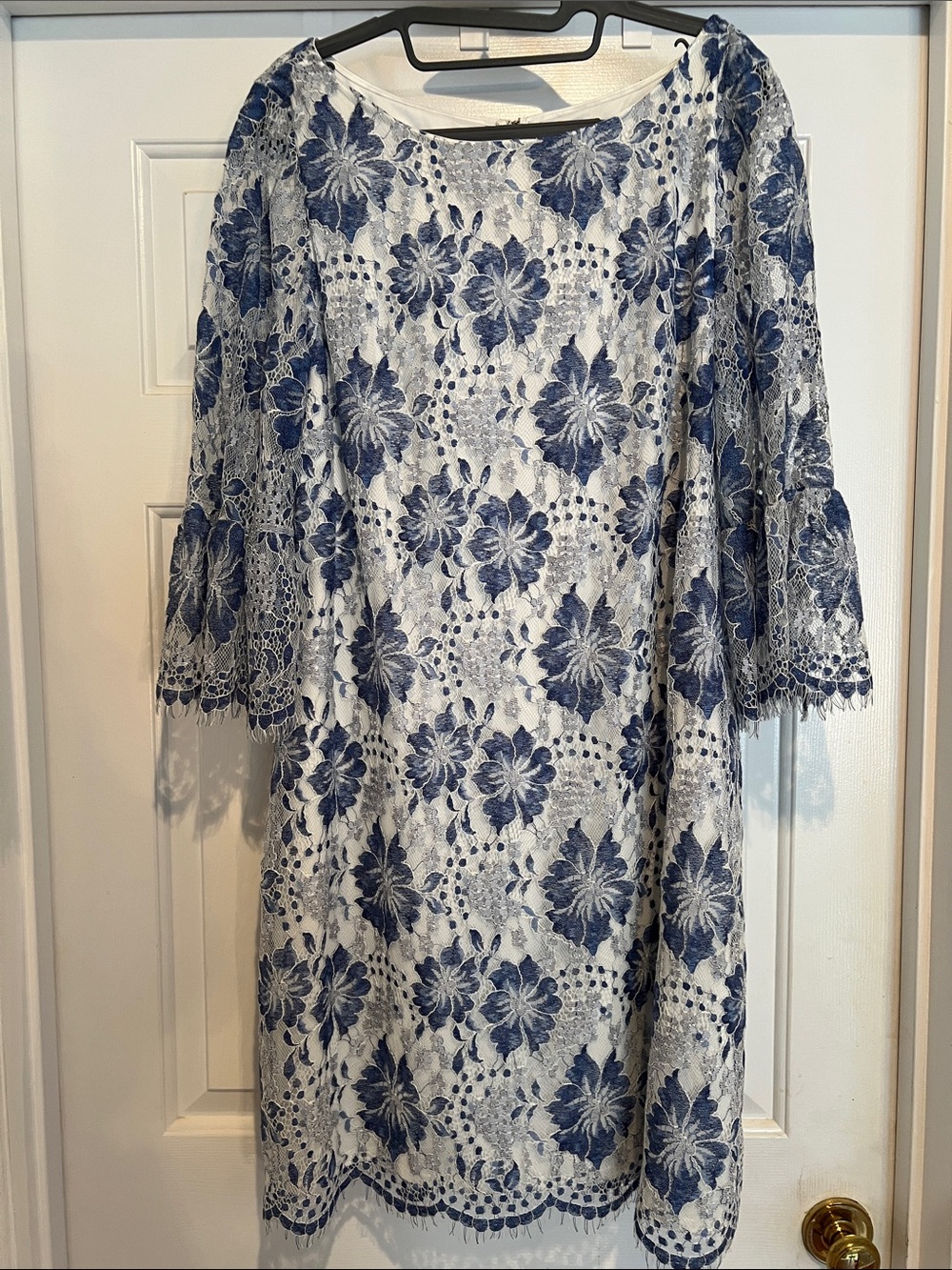 Jessica Howard White Dress with Blue Floral Lace